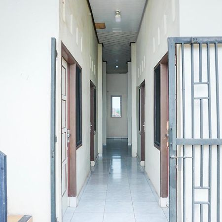 Hotel O Sukarame Near Universitas Islam Negeri Raden Intan Lampun Formerly Hotel Wisma Tri Handayani บันดาร์ ลัมปุง ภายนอก รูปภาพ